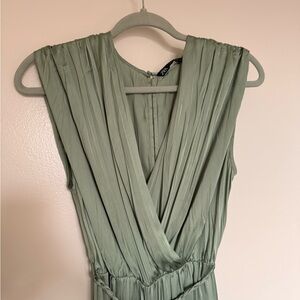 Elegant Green Pleated Jumpsuit